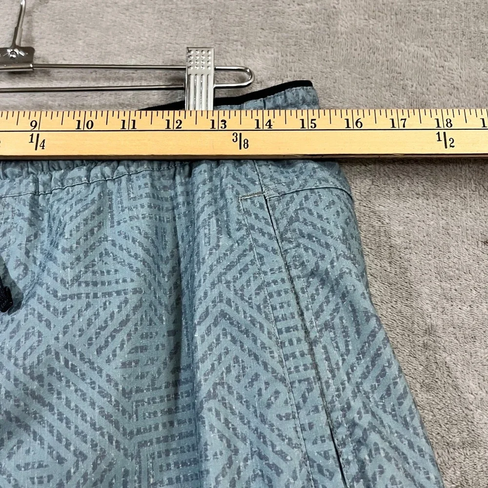 Kuhl Board Shorts Mens Medium Blue Geometric Hiking Swim Trunks Outdoor Gorpcore